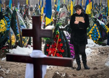 Різдво на війні: як (не)святкують Різдвяні свята в Україні цього року