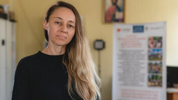 Війна забрала у нас все. Завдяки допомозі Карітасу донька повернулася до навчання, а я знайшла роботу, – розповідає киянка Лілія