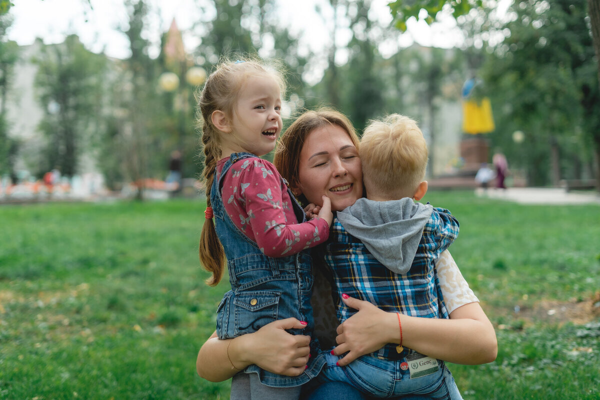 ми надаємо фінансову підтримку українцям-переселенцям ми надаємо фінансову підтримку українцям-переселенцям