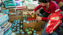 Гуманітарна допомога для 1500 переселенців. Карітас Чехія починає новий проект