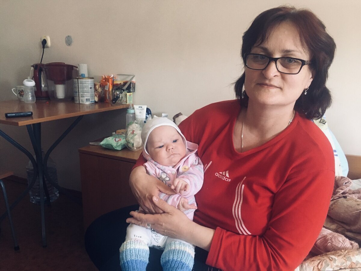 Олександра з новорозенцем Олександра з новорозенцем