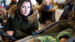 Історія з війни: попрощалася з чоловіком на кордоні, він мав залишитися в Україні