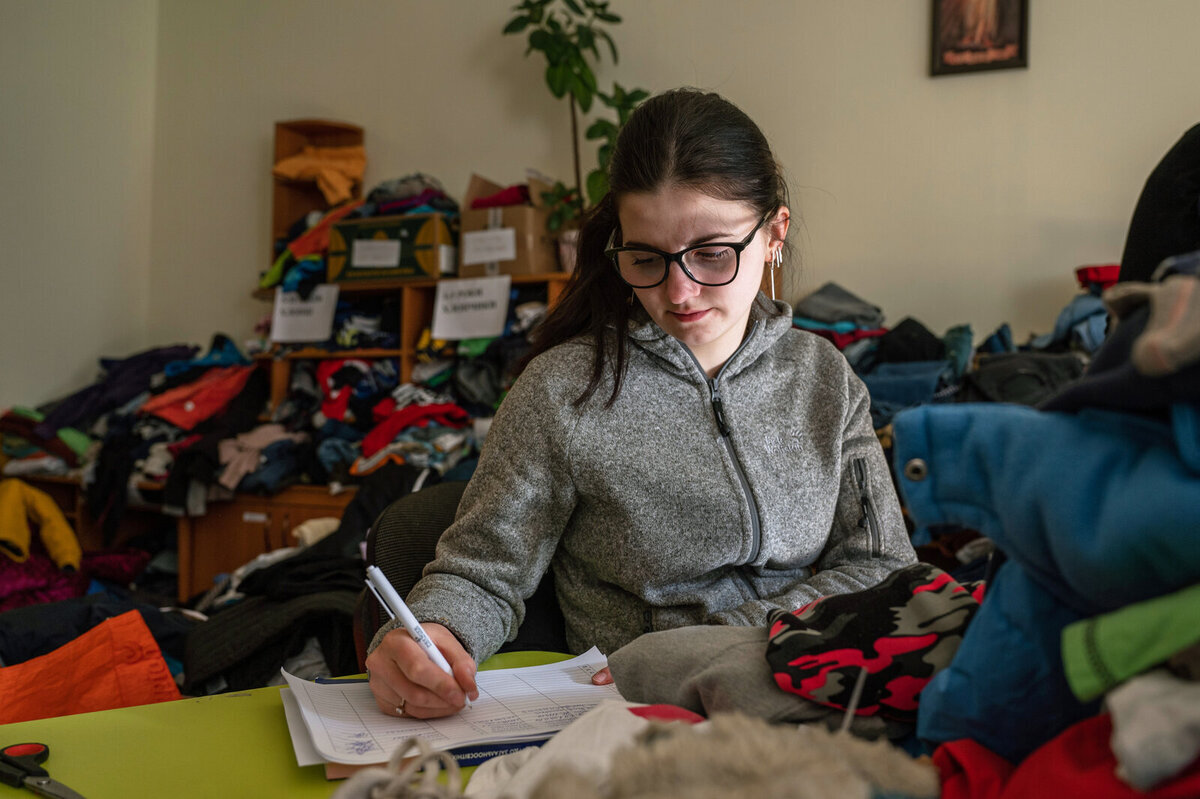 ми допомагаємо в україні ми допомагаємо в україні