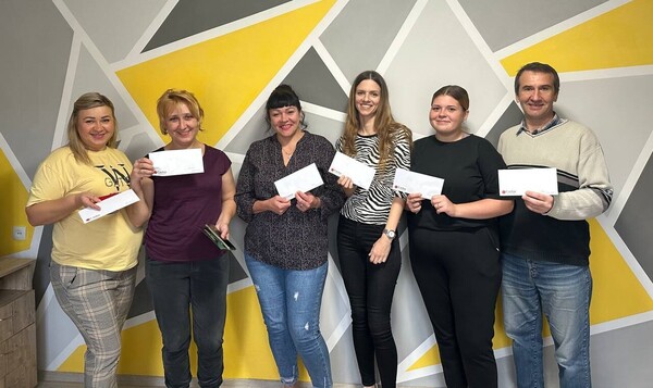 Учасники програми Cash for work з винагородою Учасники програми Cash for work з винагородою