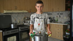 16-year-old Ivan from Mariupol lost his parents in the war. Today, he is rebuilding his life with our support