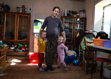 Motherhood in war. Thanks to Caritas Czech Republic, Lilya's family welcomes their child in a warm and bright home in the Kherson region