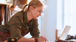 Business grants from Caritas Czech Republic for internally displaced Ukrainians