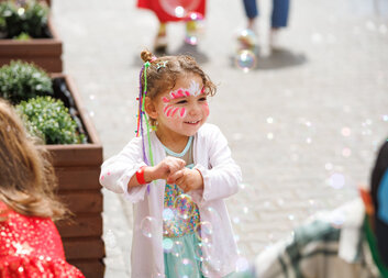 The temporary accommodation centre in Zakarpattia, set up with the help of Caritas Czech Republic, became a cosy home for 180 war-affected Ukrainians