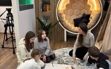 Children can attend sessions with a psychologist or relax Children can attend sessions with a psychologist or relax